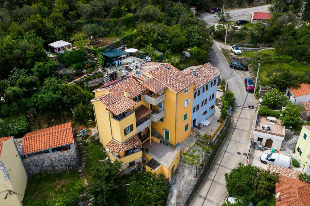 Apartments And Rooms Roberto B. Valun Dış mekan fotoğraf